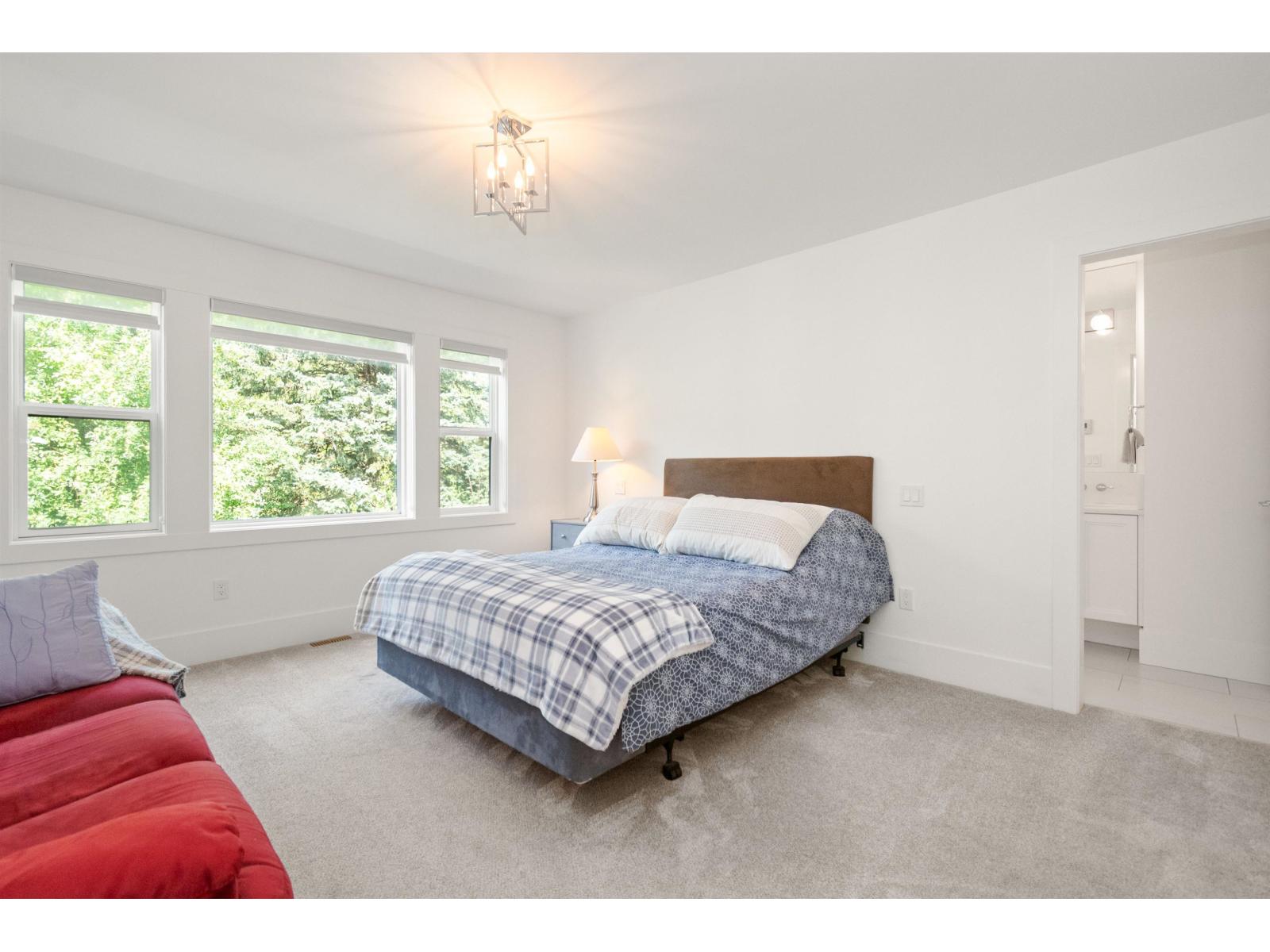 Photo 2 of 15 1885 Columbia Valley Road Cultus Lake South, Lindell Beach BC