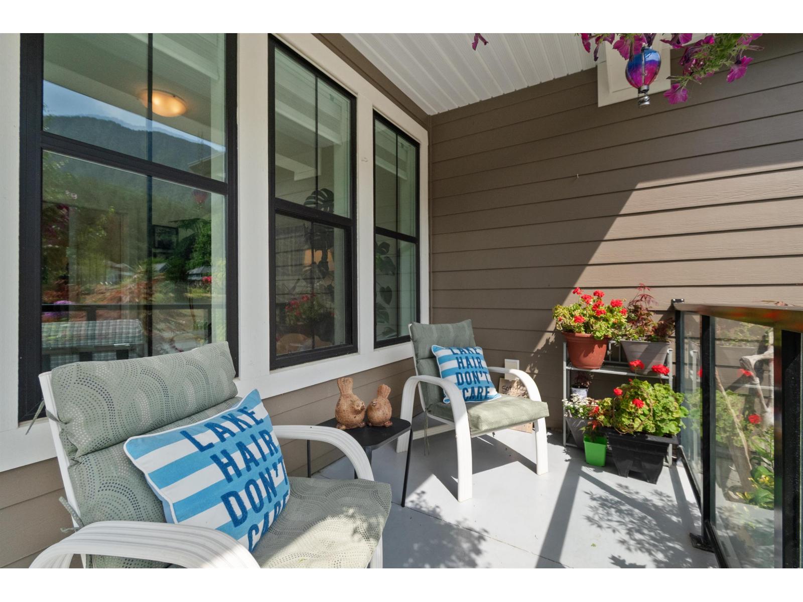 Photo 23 of 15 1885 Columbia Valley Road Cultus Lake South, Lindell Beach BC