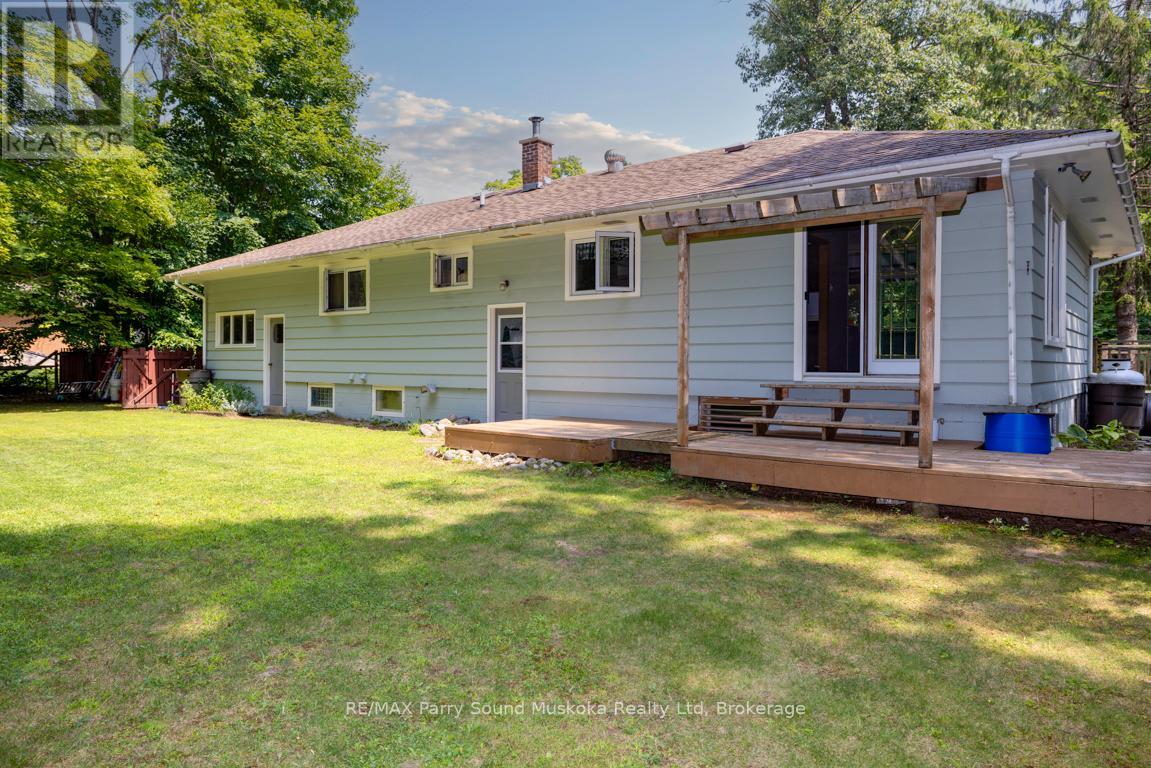Photo 37 of 20 Sandy Plains Road, Seguin ON