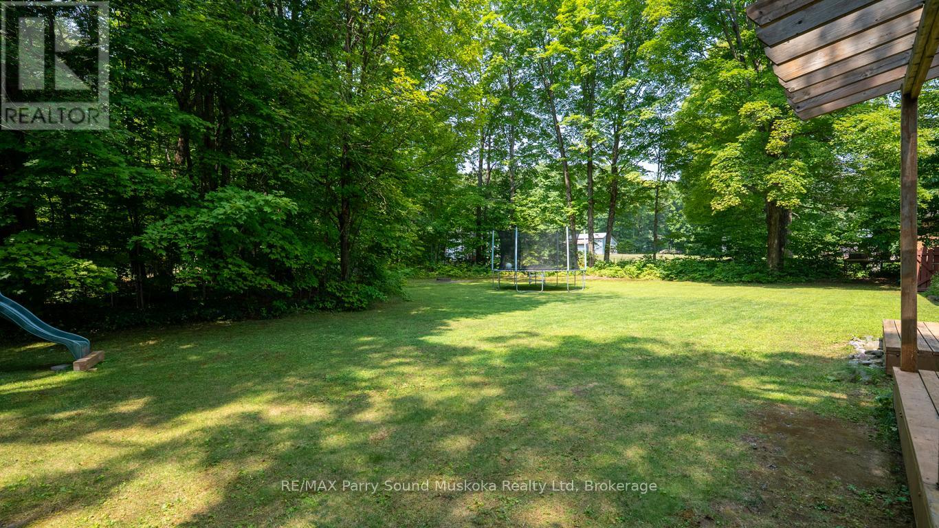 Photo 40 of 20 Sandy Plains Road, Seguin ON