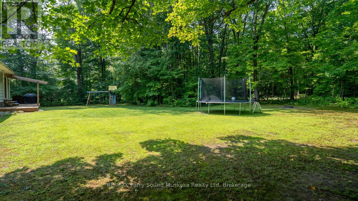 Photo 42 of 20 Sandy Plains Road, Seguin ON