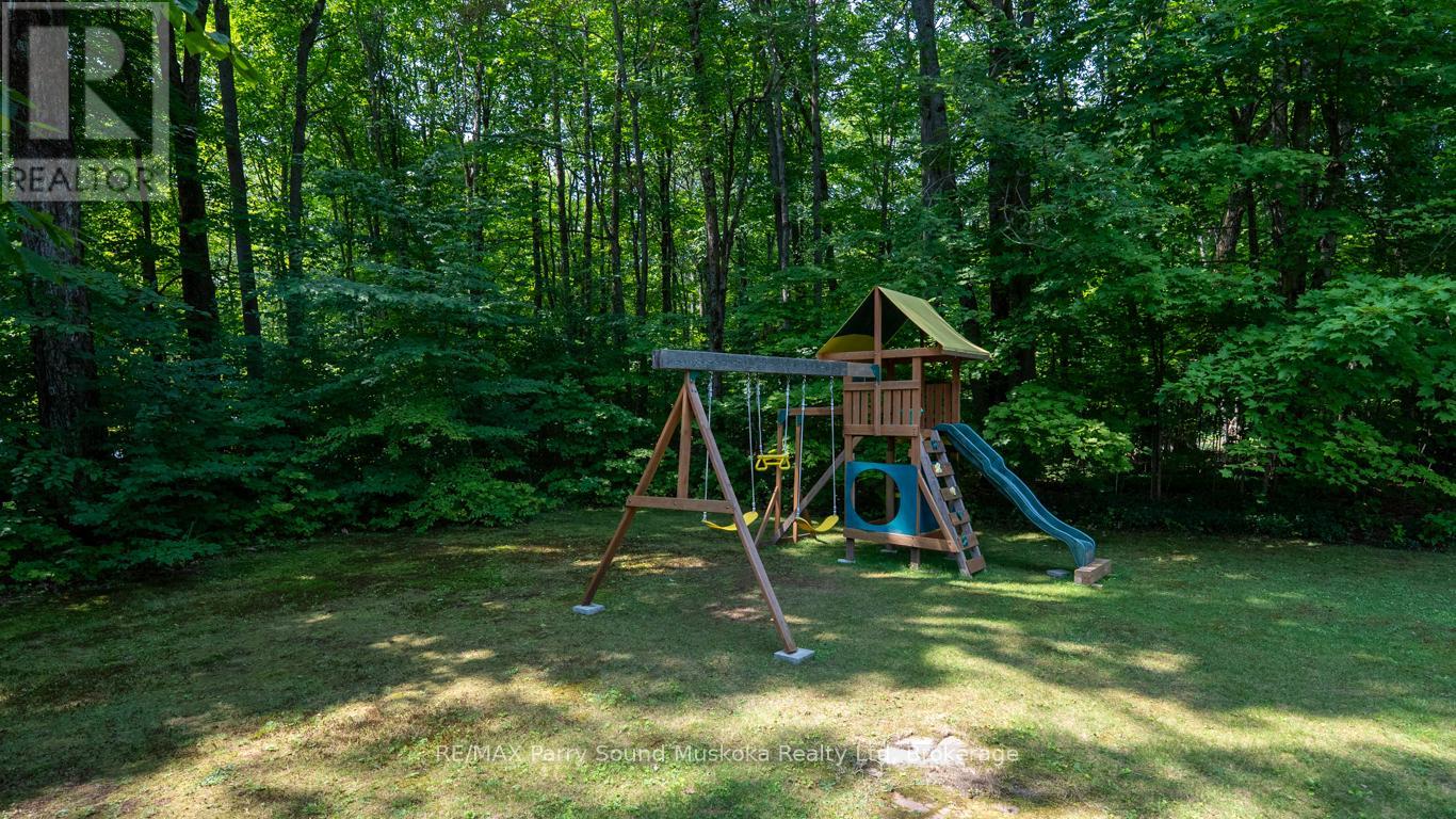 Photo 43 of 20 Sandy Plains Road, Seguin ON