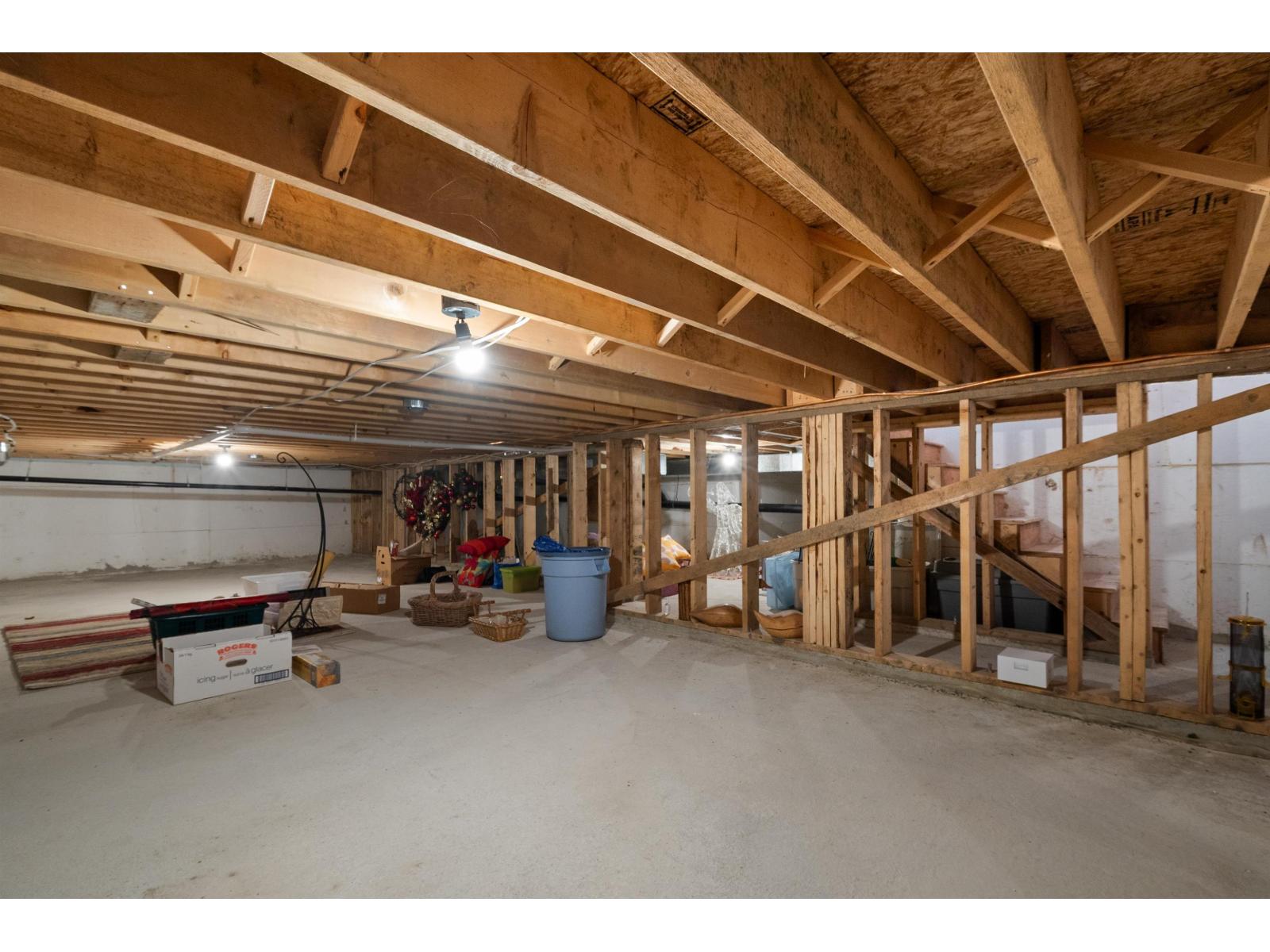Photo 33 of 15 1885 Columbia Valley Road Cultus Lake South, Lindell Beach BC