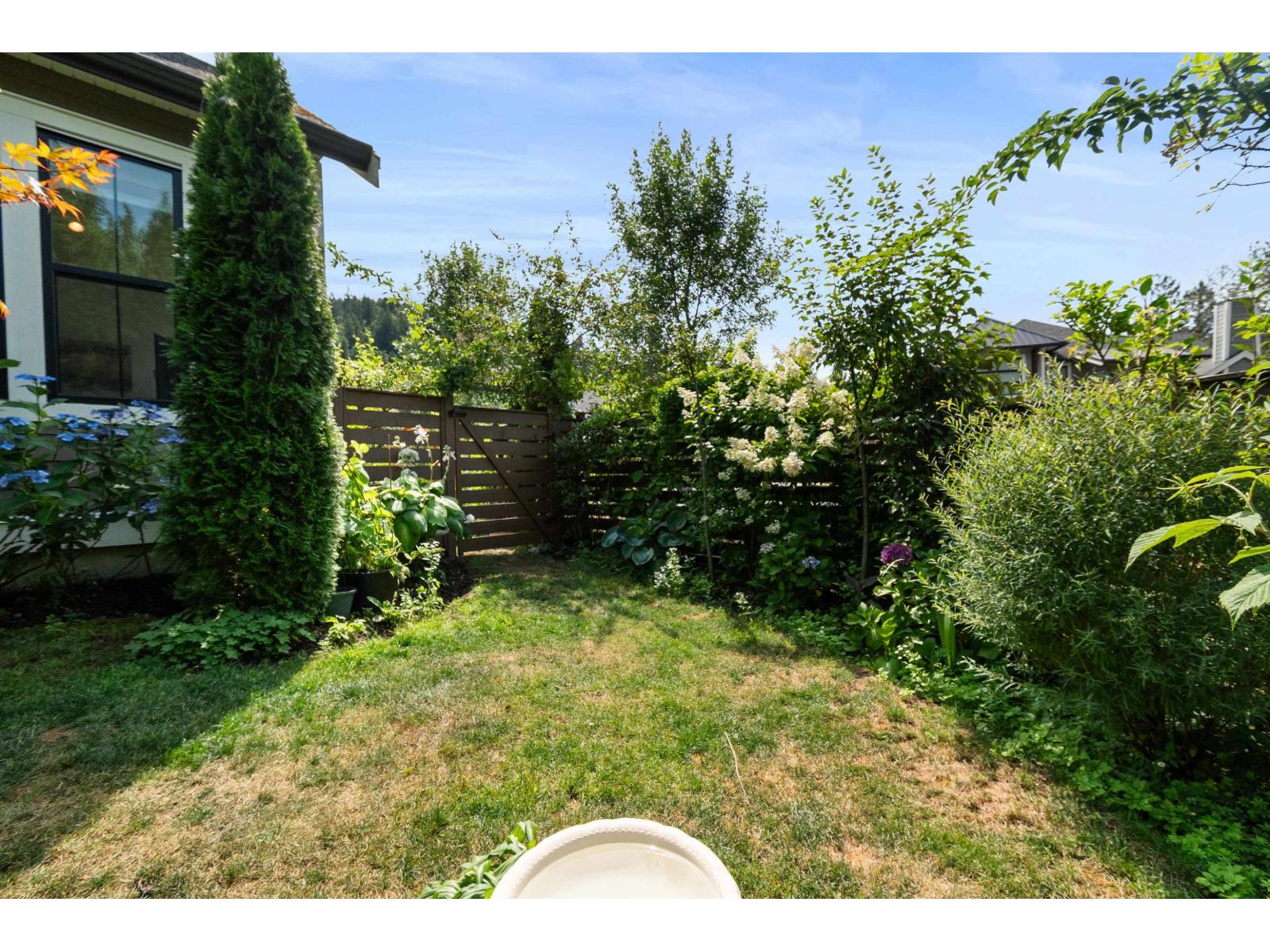 Photo 18 of 15 1885 Columbia Valley Road Cultus Lake South, Lindell Beach BC