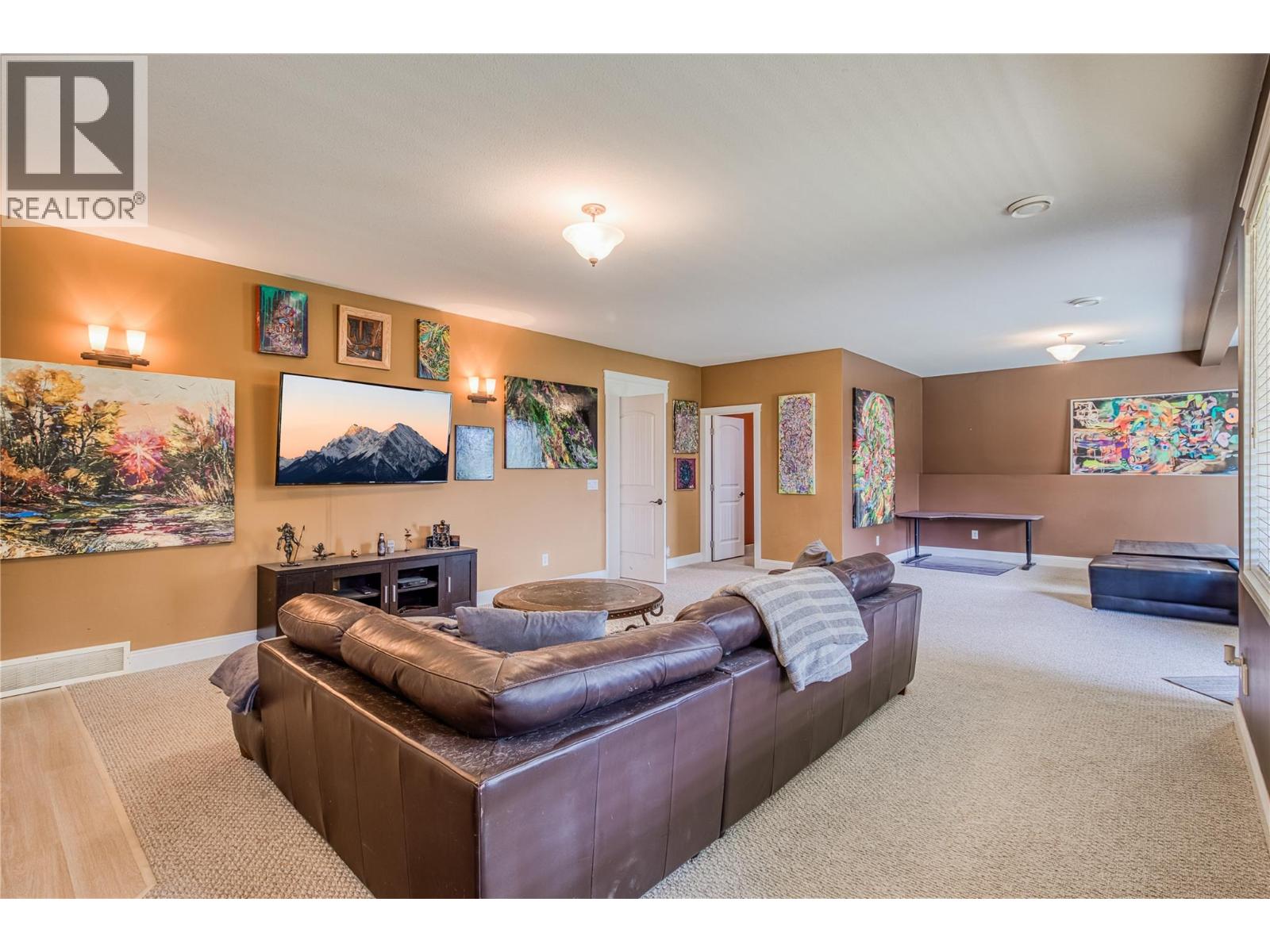 Photo 59 of 1084 Hume Avenue, Kelowna BC