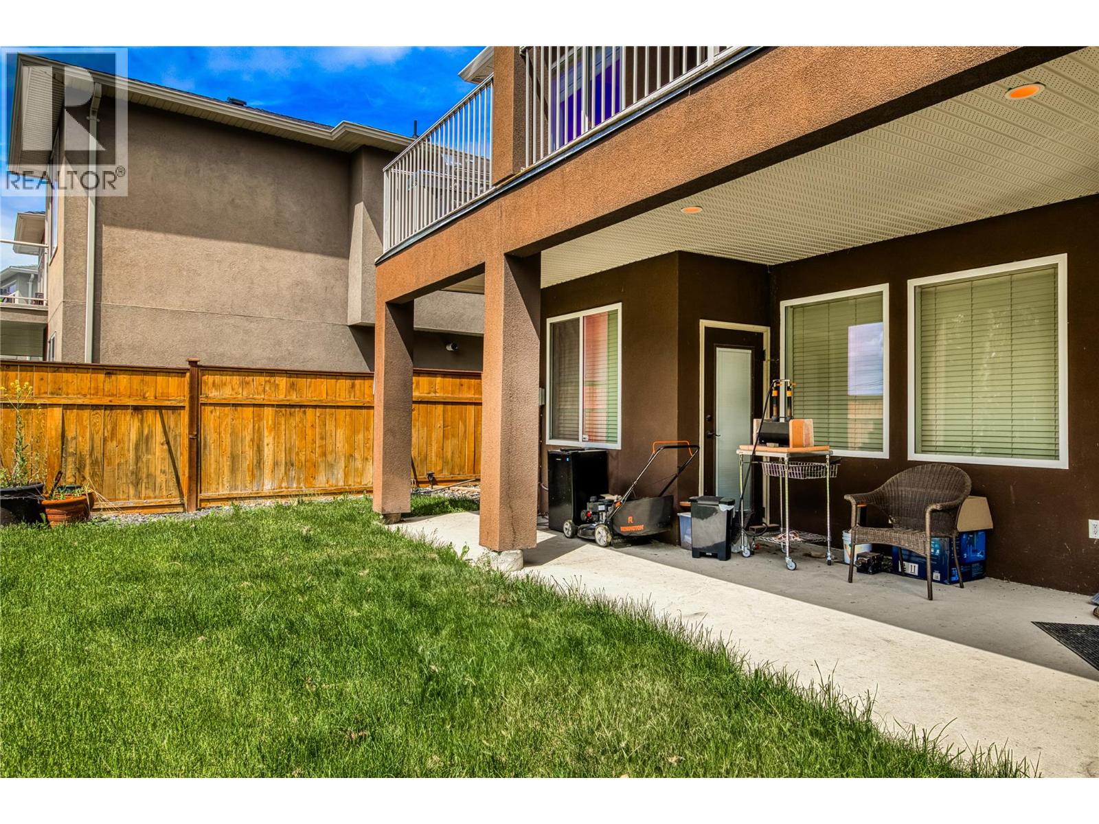 Photo 31 of 1084 Hume Avenue, Kelowna BC