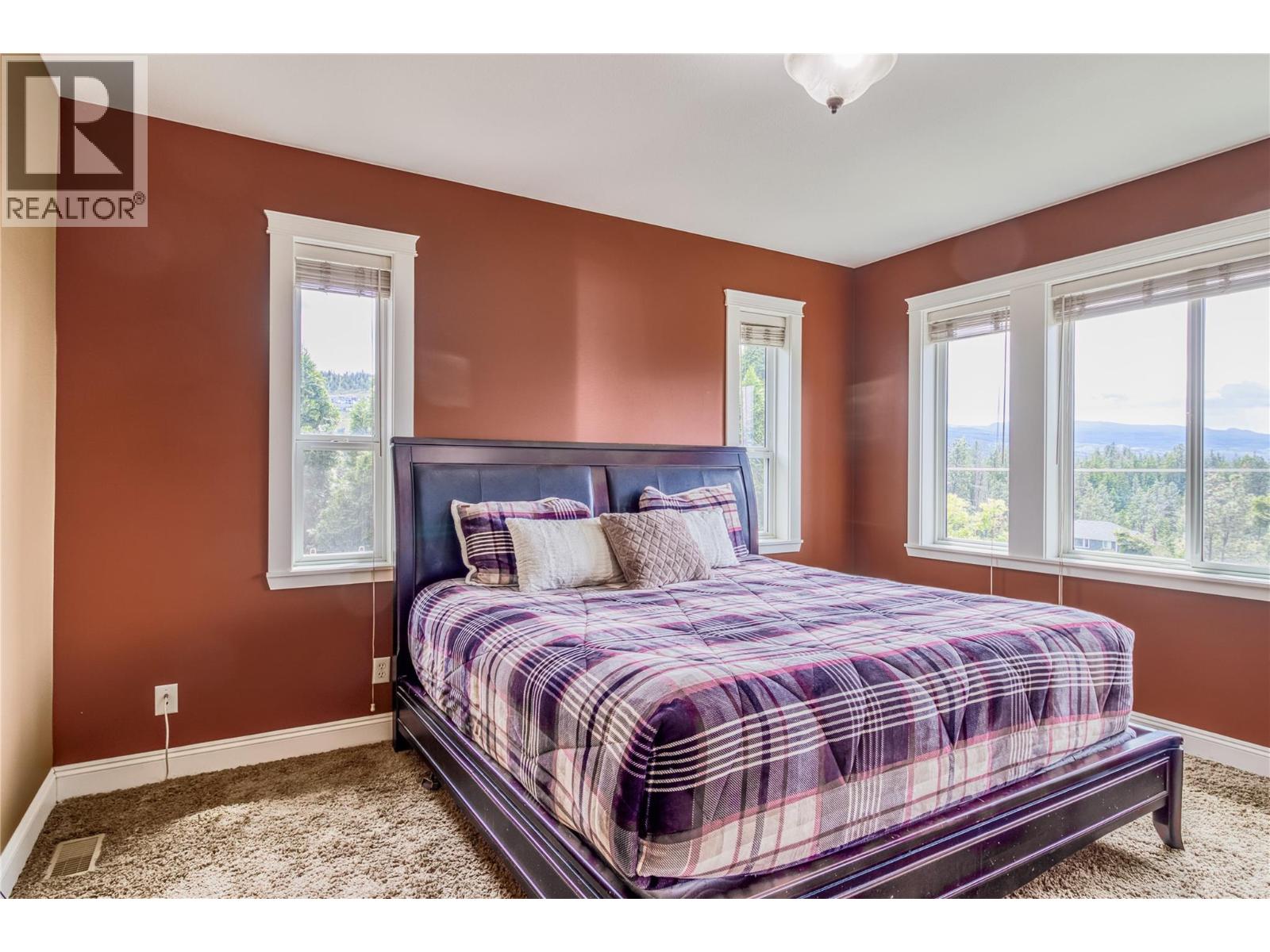 Photo 54 of 1084 Hume Avenue, Kelowna BC