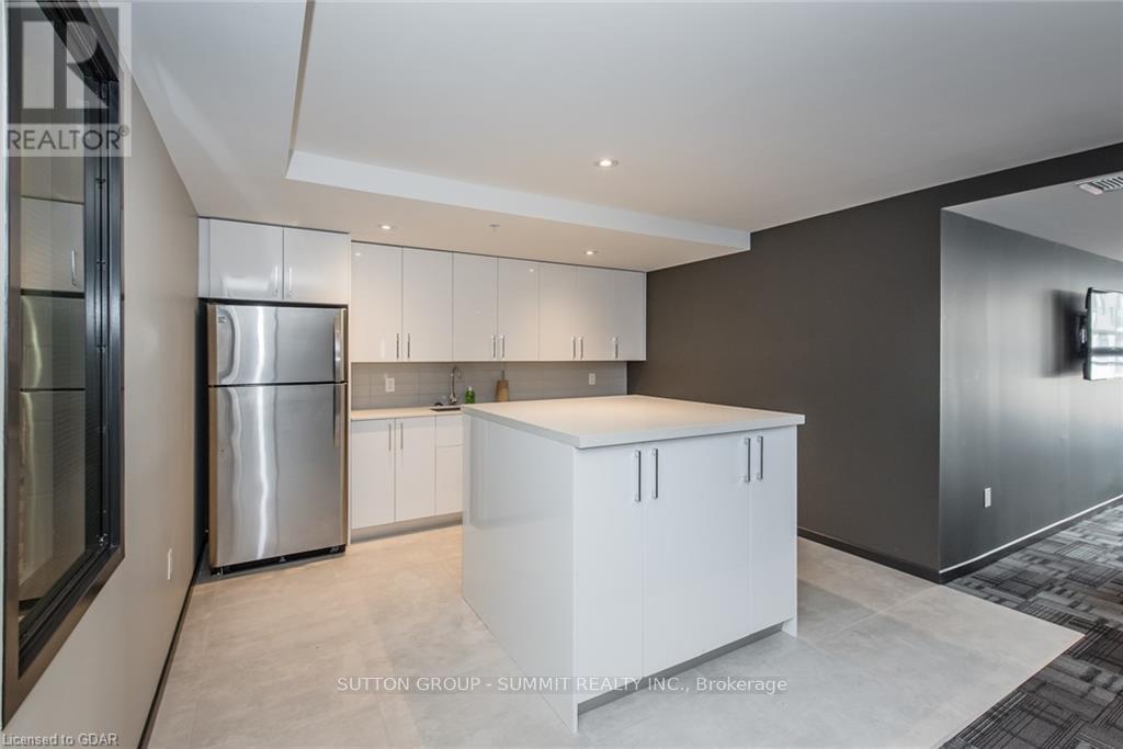 Photo 23 of 216 1291 Gordon Street, Guelph ON