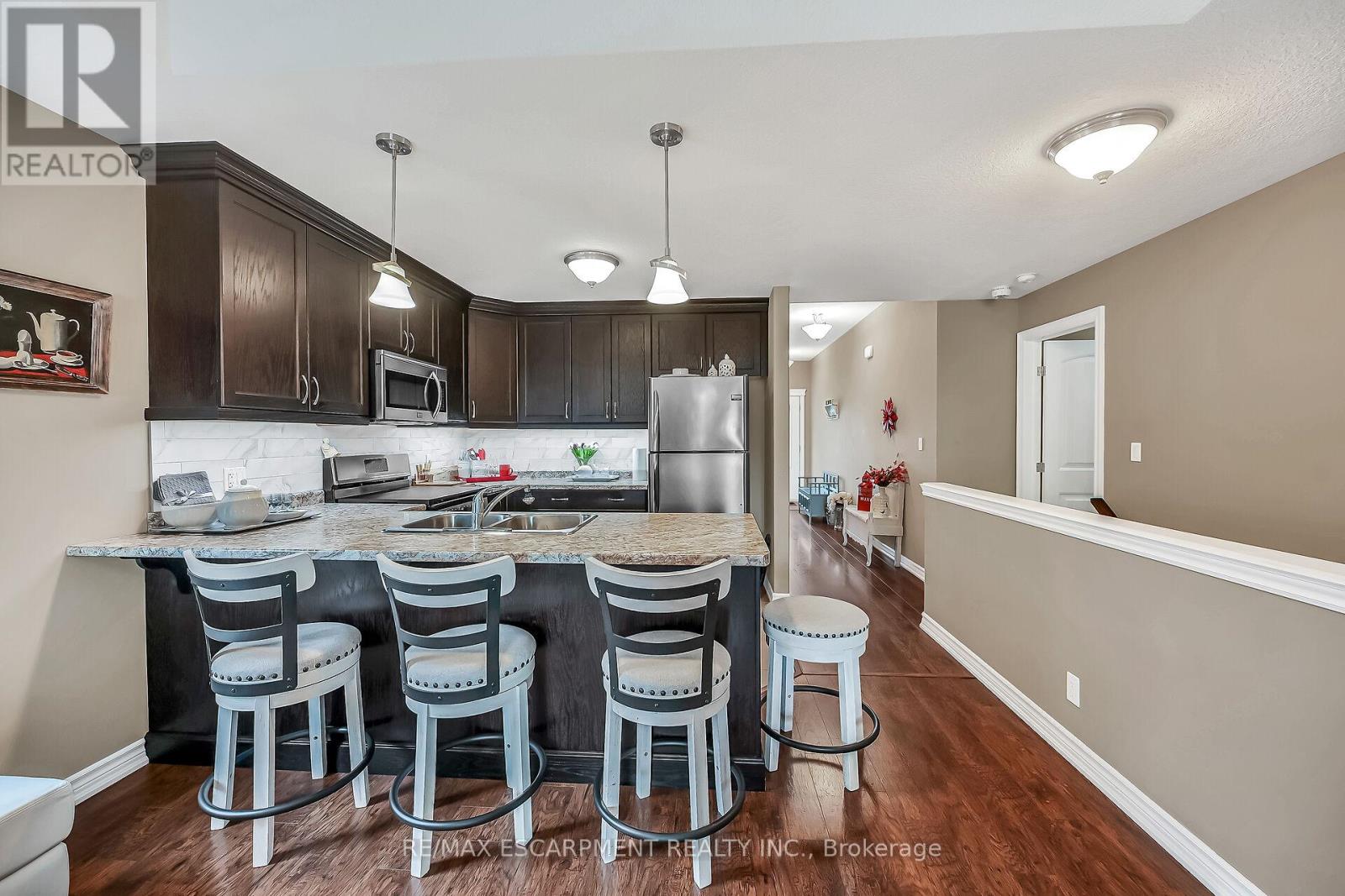 Photo 14 of 726 St George Street, Norfolk ON