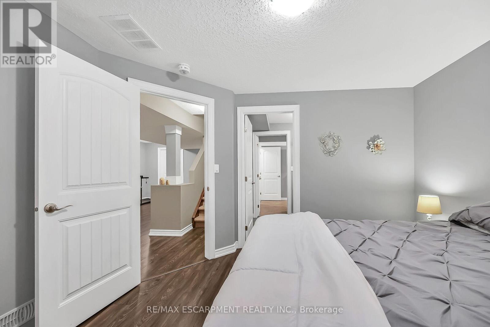 Photo 28 of 726 St George Street, Norfolk ON