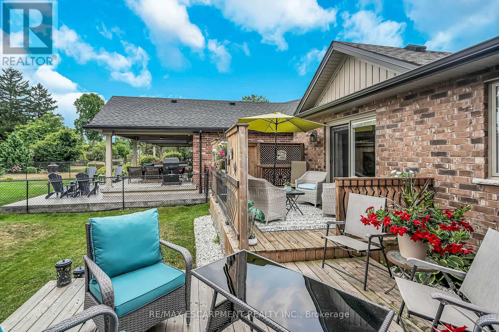 Photo 36 of 726 St George Street, Norfolk ON