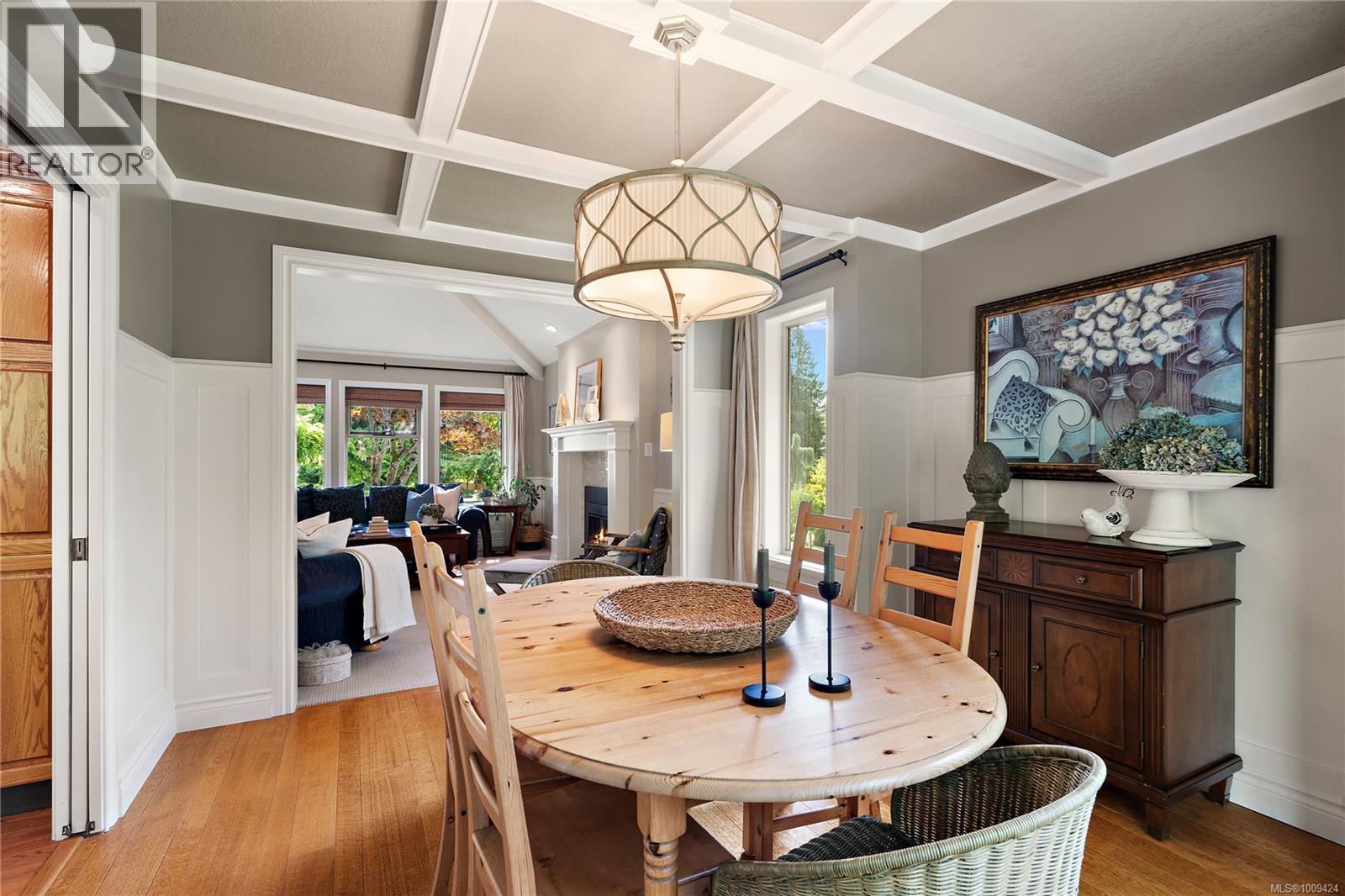 Photo 4 of 1590 Mayneview Terr, North Saanich BC