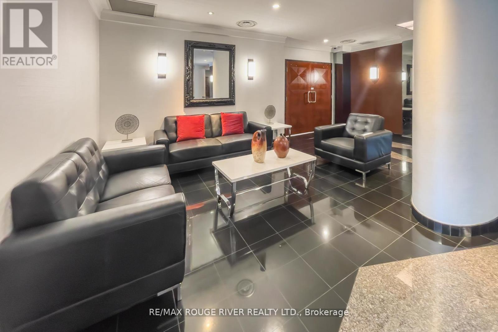 Photo 28 of 109 238 Doris Avenue, Toronto ON