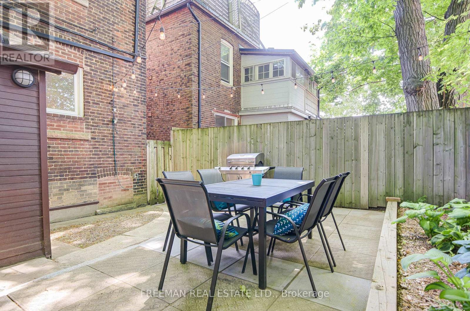 Photo 17 of 56 Austin Terrace, Toronto ON