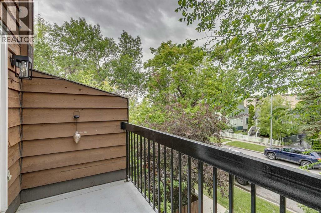 Single Family House for Sale in   A Street NE Renfrew Calgary 