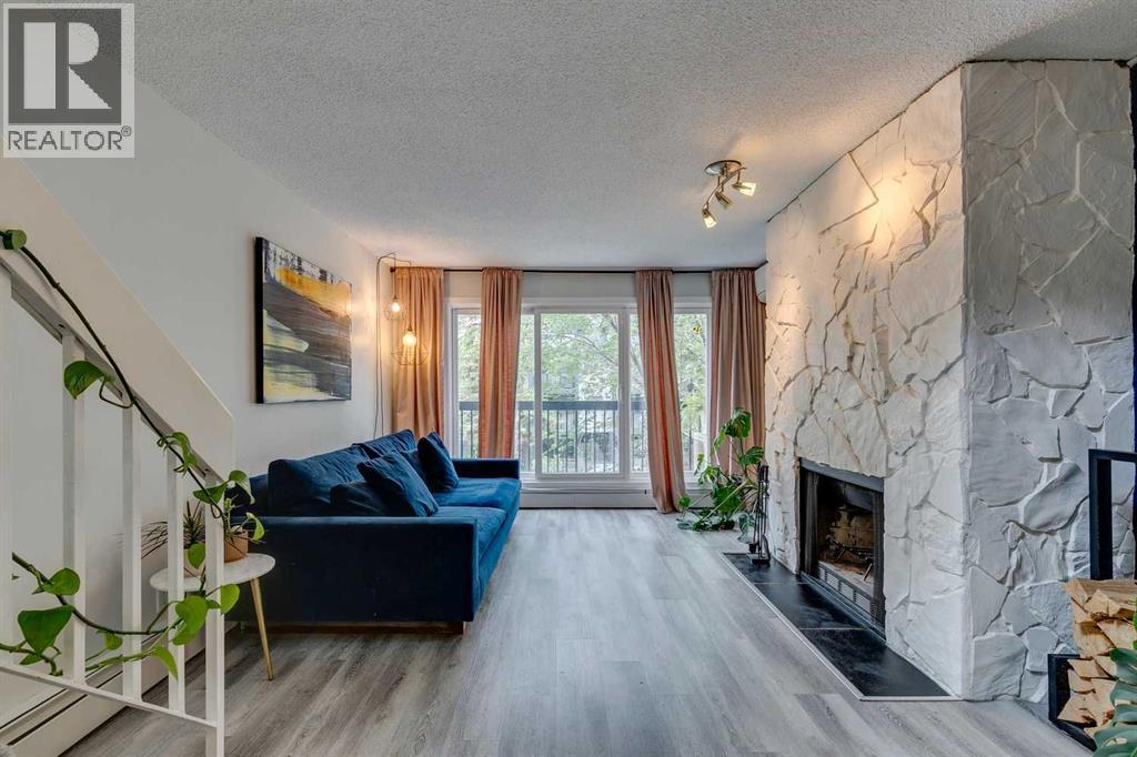 Single Family House for Sale in   A Street NE Renfrew Calgary 