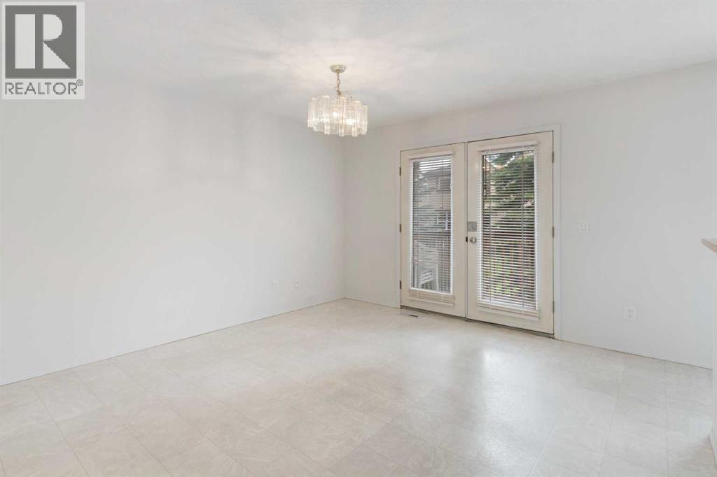 Single Family House for Sale in  Sandpiper Court NW Sandstone Valley Calgary 