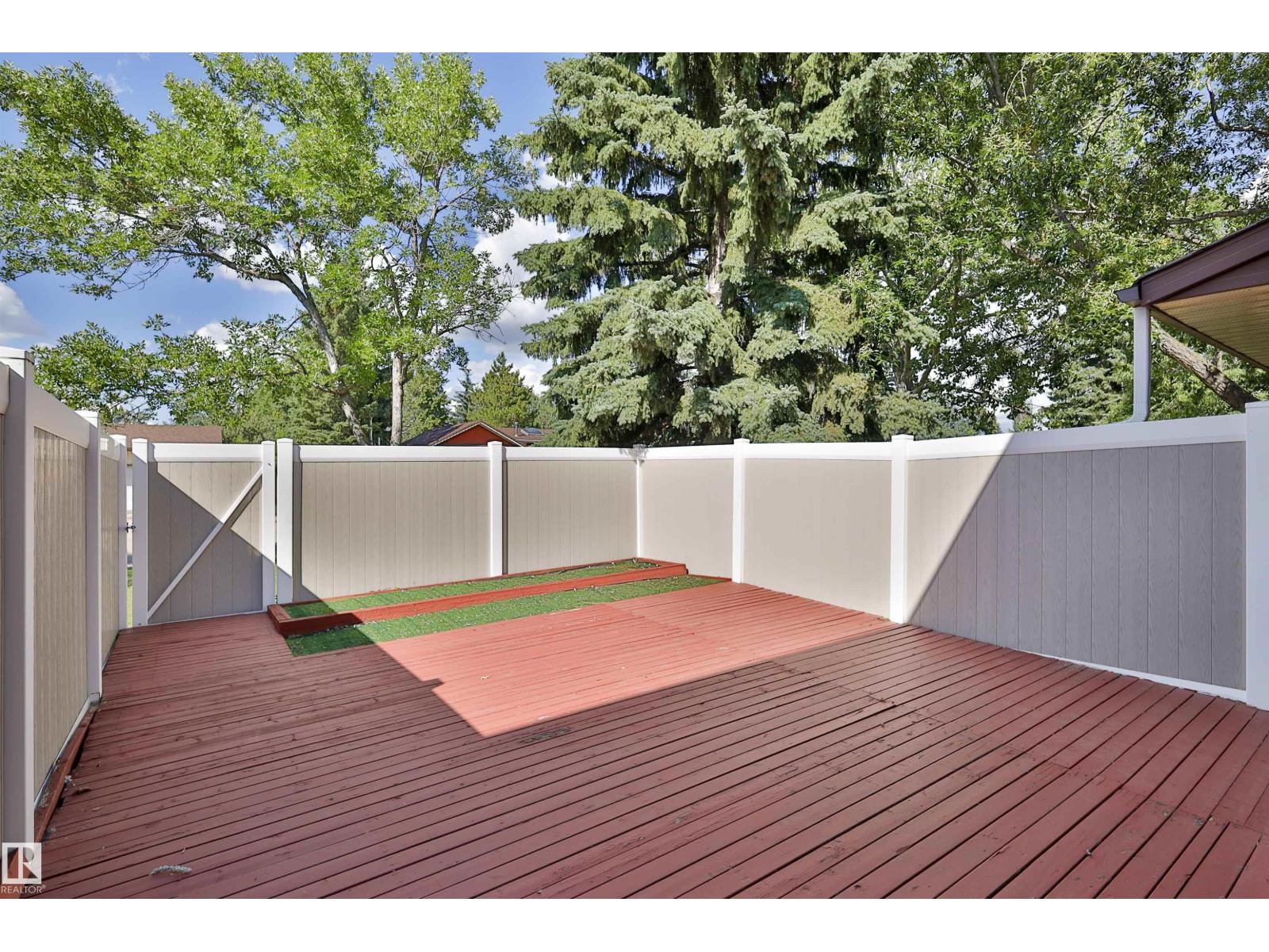 Photo 40 of 51 10453 20 Av Nw, Edmonton AB
