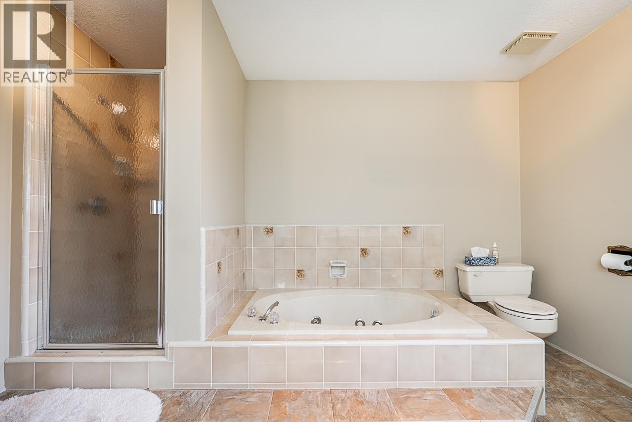 Photo 25 of 6600 Juniper Drive, Richmond BC
