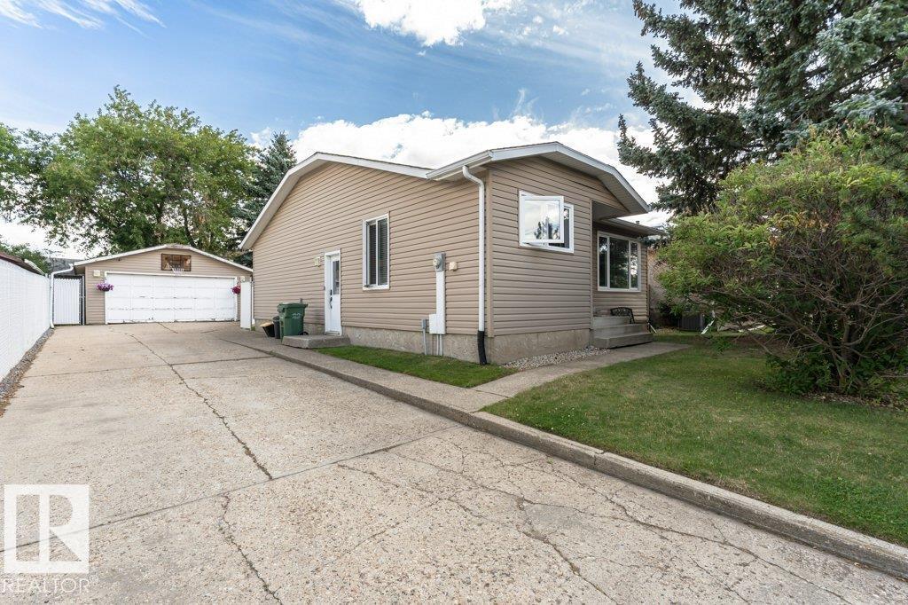 Photo 44 of 3405 39 St, Leduc AB