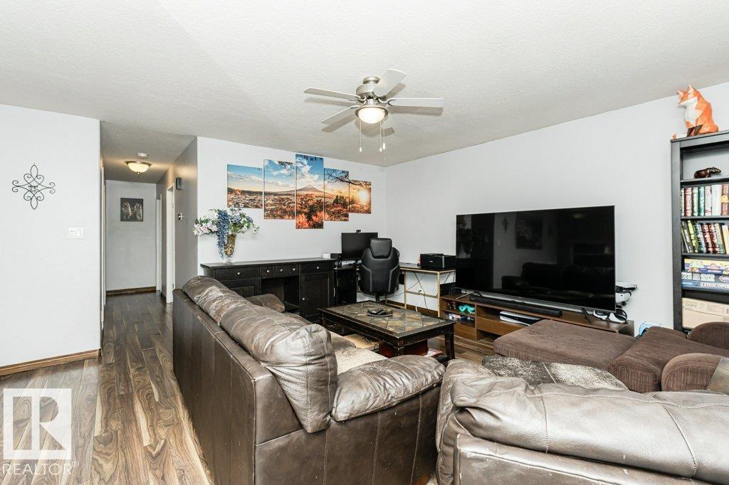 Photo 30 of 3405 39 St, Leduc AB