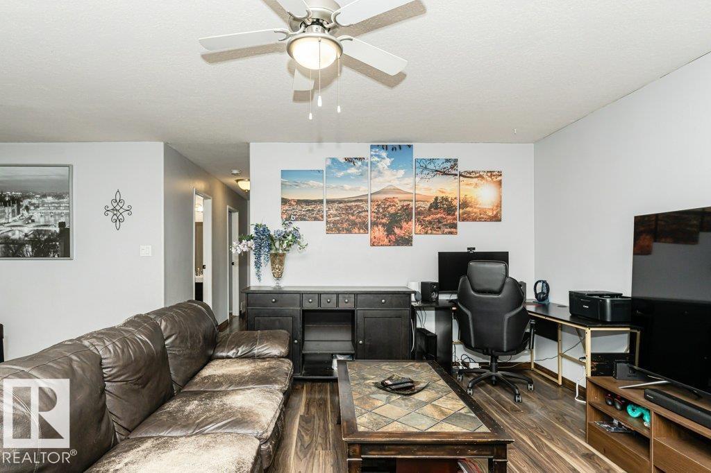 Photo 25 of 3405 39 St, Leduc AB
