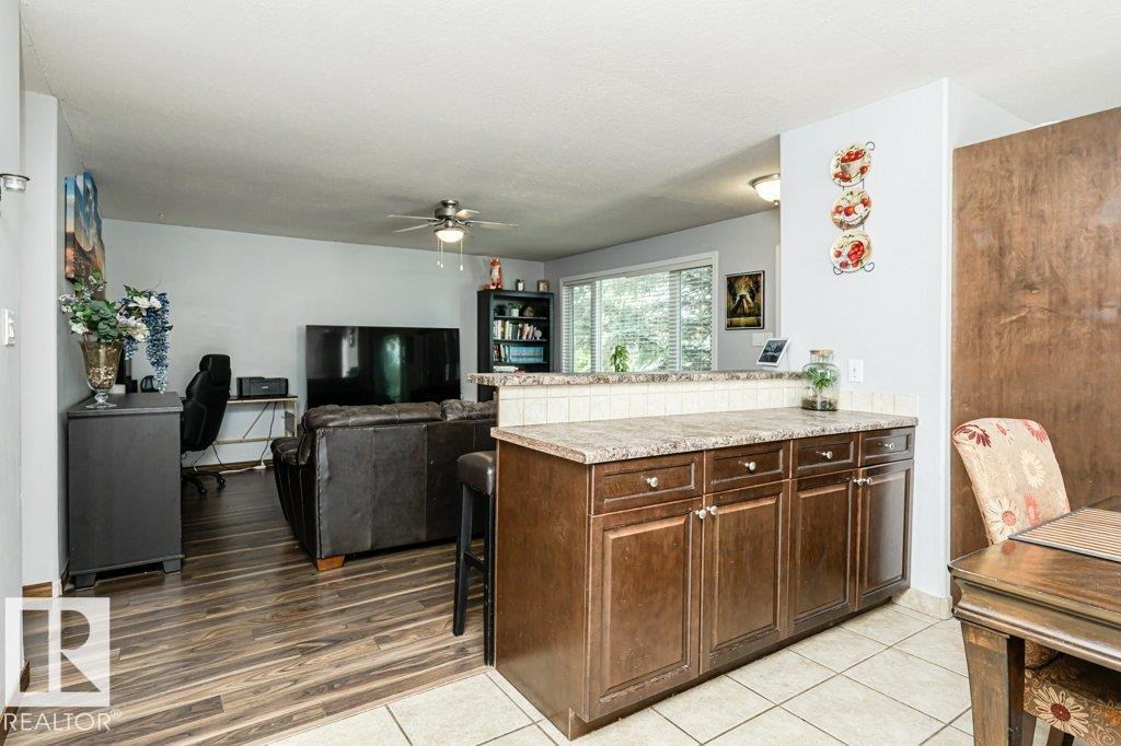 Photo 6 of 3405 39 St, Leduc AB