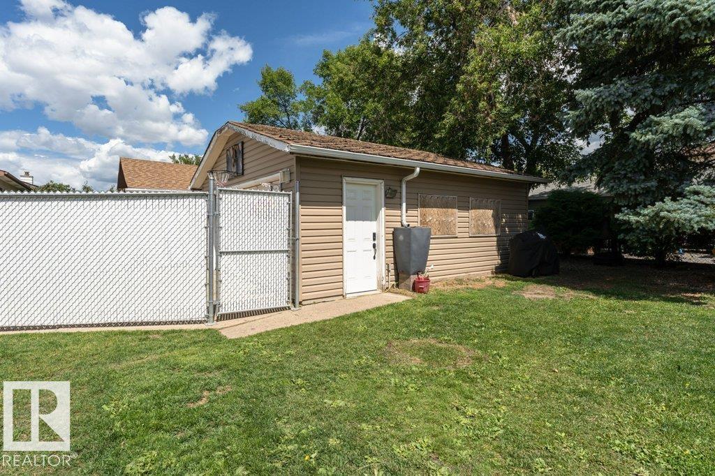 Photo 26 of 3405 39 St, Leduc AB