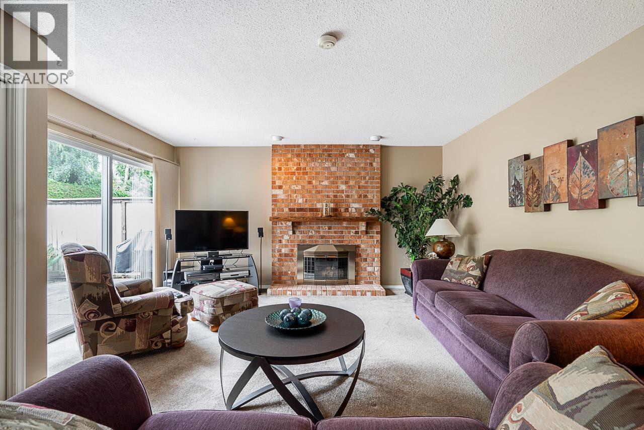 Photo 17 of 6600 Juniper Drive, Richmond BC