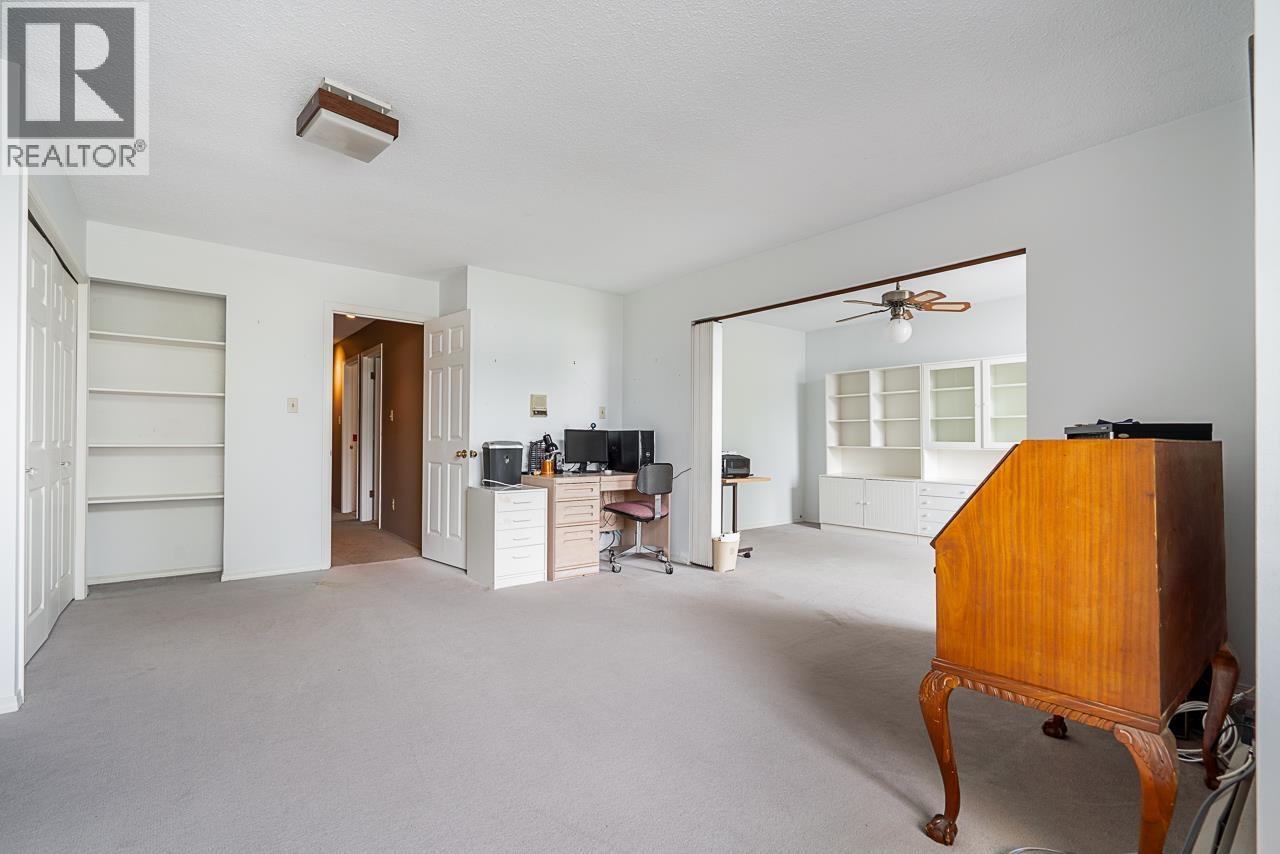 Photo 31 of 6600 Juniper Drive, Richmond BC