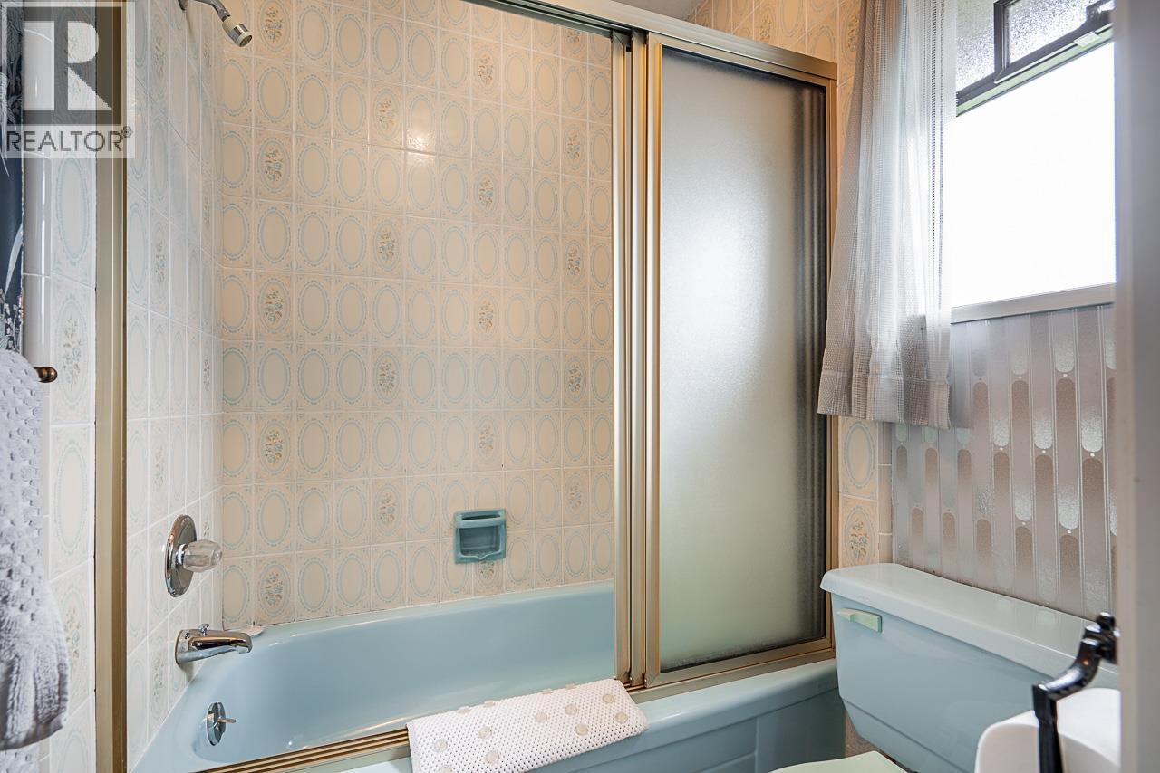 Photo 36 of 6600 Juniper Drive, Richmond BC