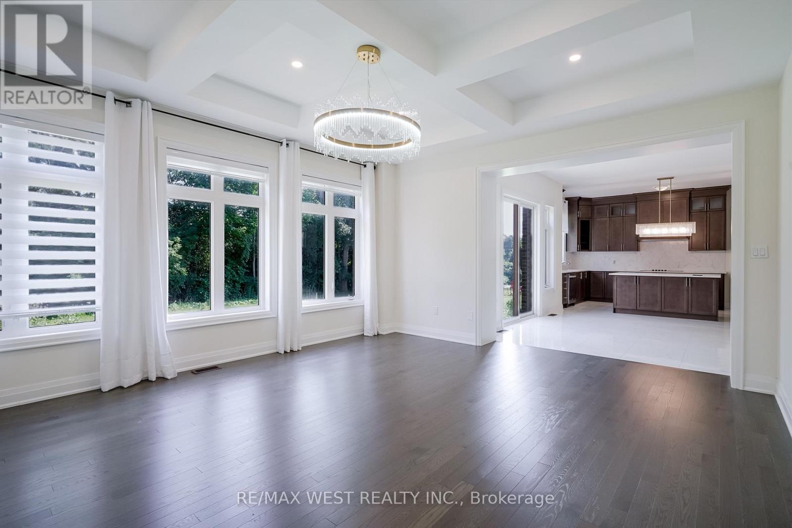 Photo 21 of 106 Silk Twist Drive, East Gwillimbury ON