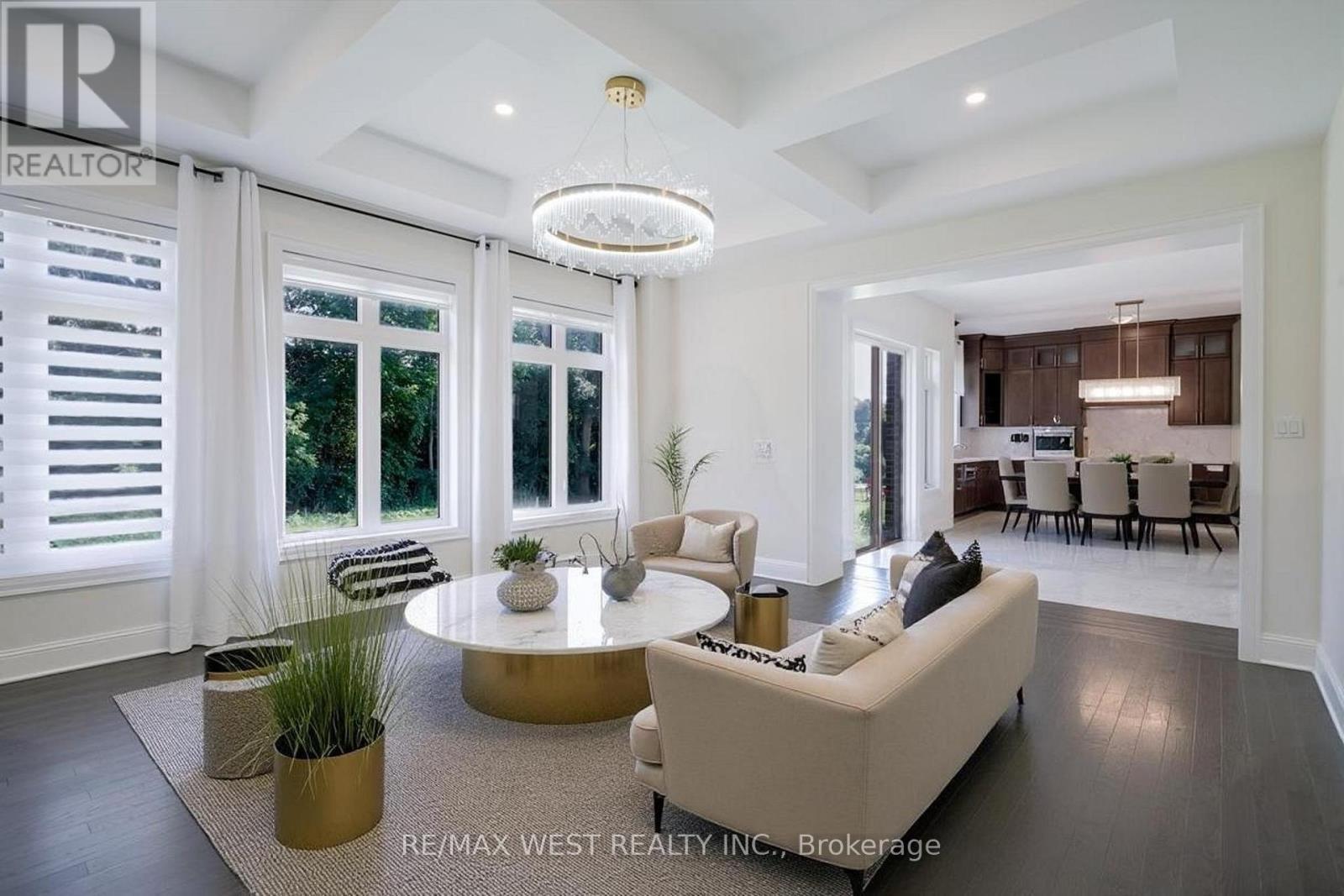 Photo 22 of 106 Silk Twist Drive, East Gwillimbury ON
