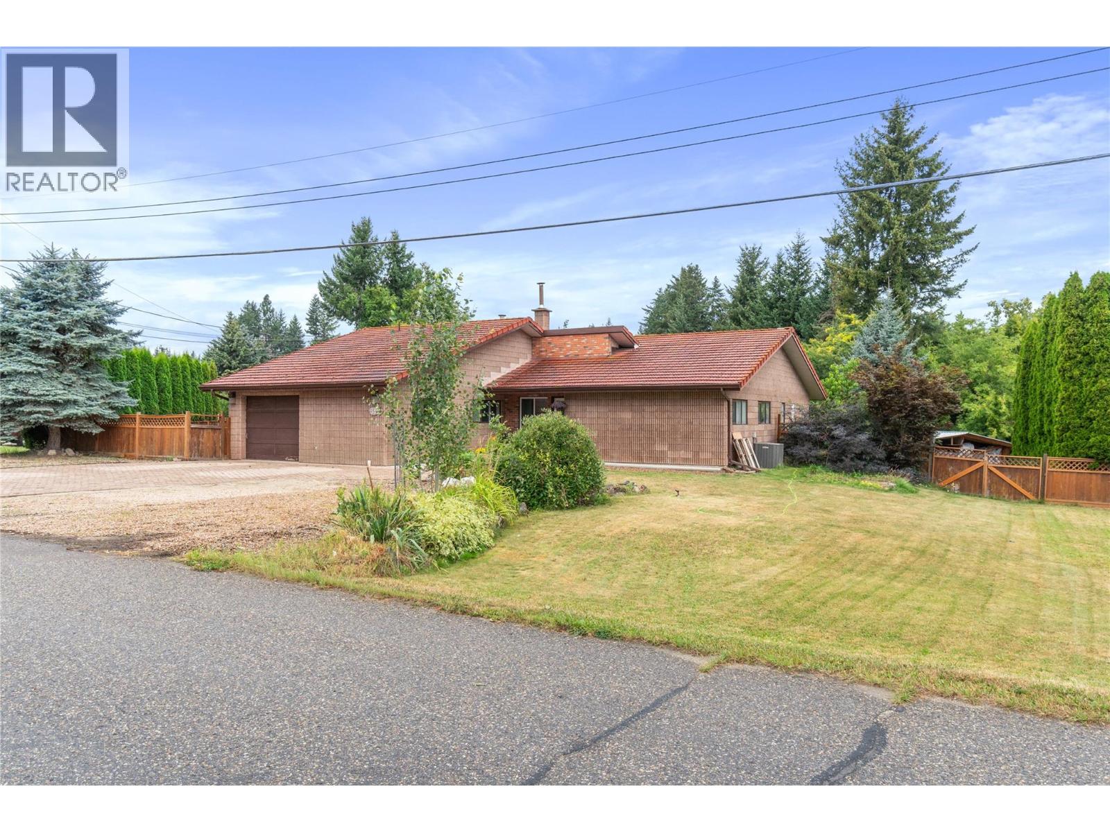Photo 52 of 3111 5 Avenue Se, Salmon Arm BC