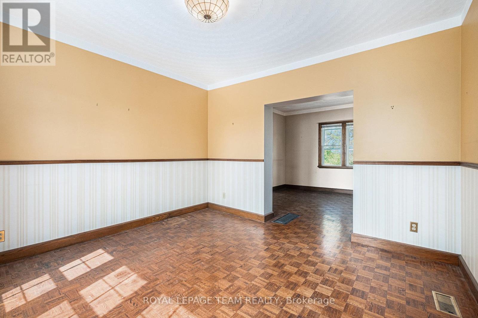 Photo 41 of 6109 Fourth Line Road W, Ottawa ON