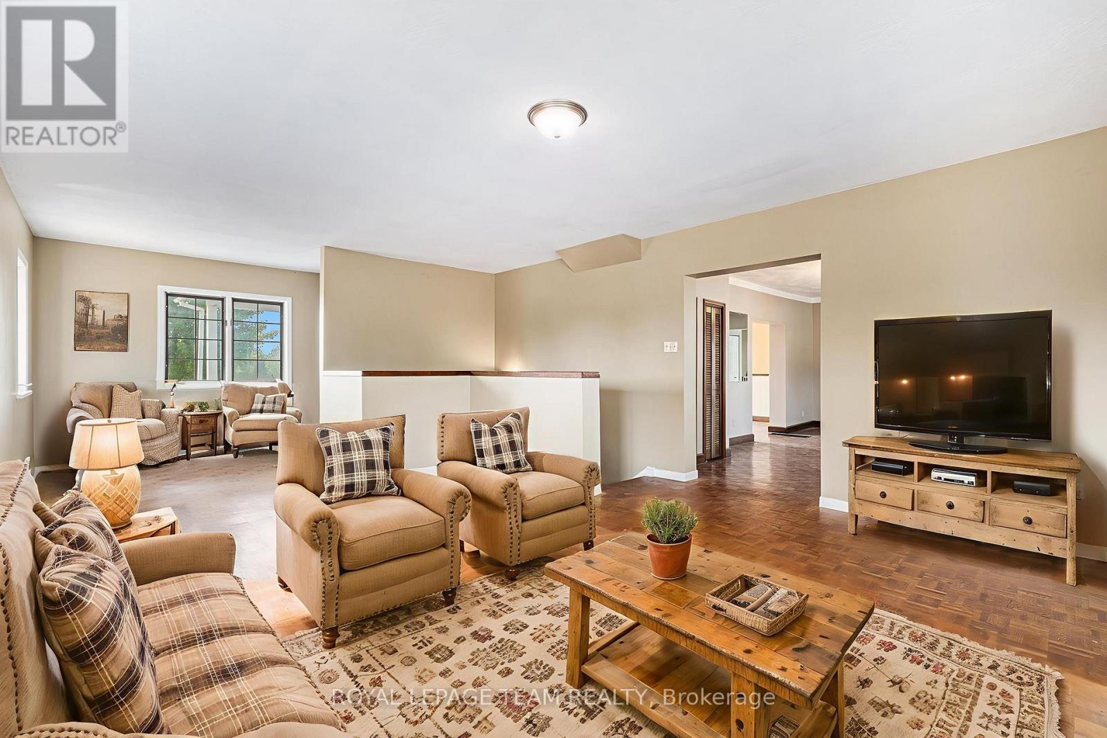 Photo 43 of 6109 Fourth Line Road W, Ottawa ON