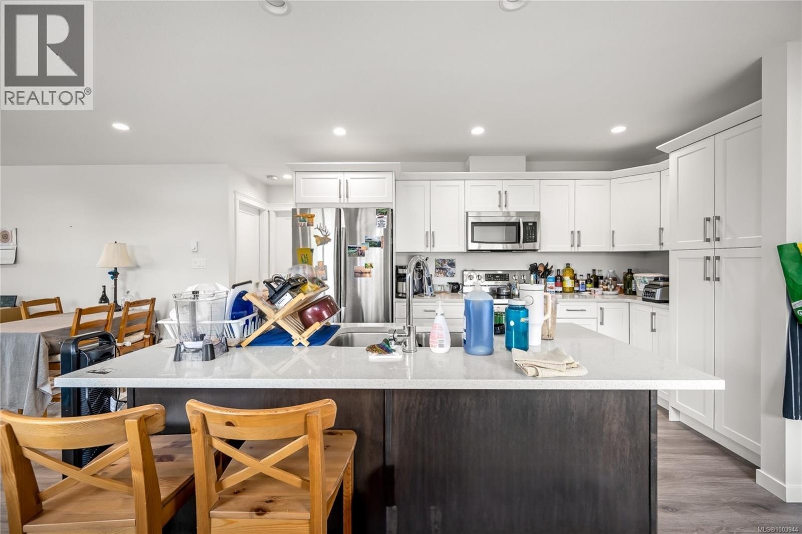 719 9TH ST - Image 10