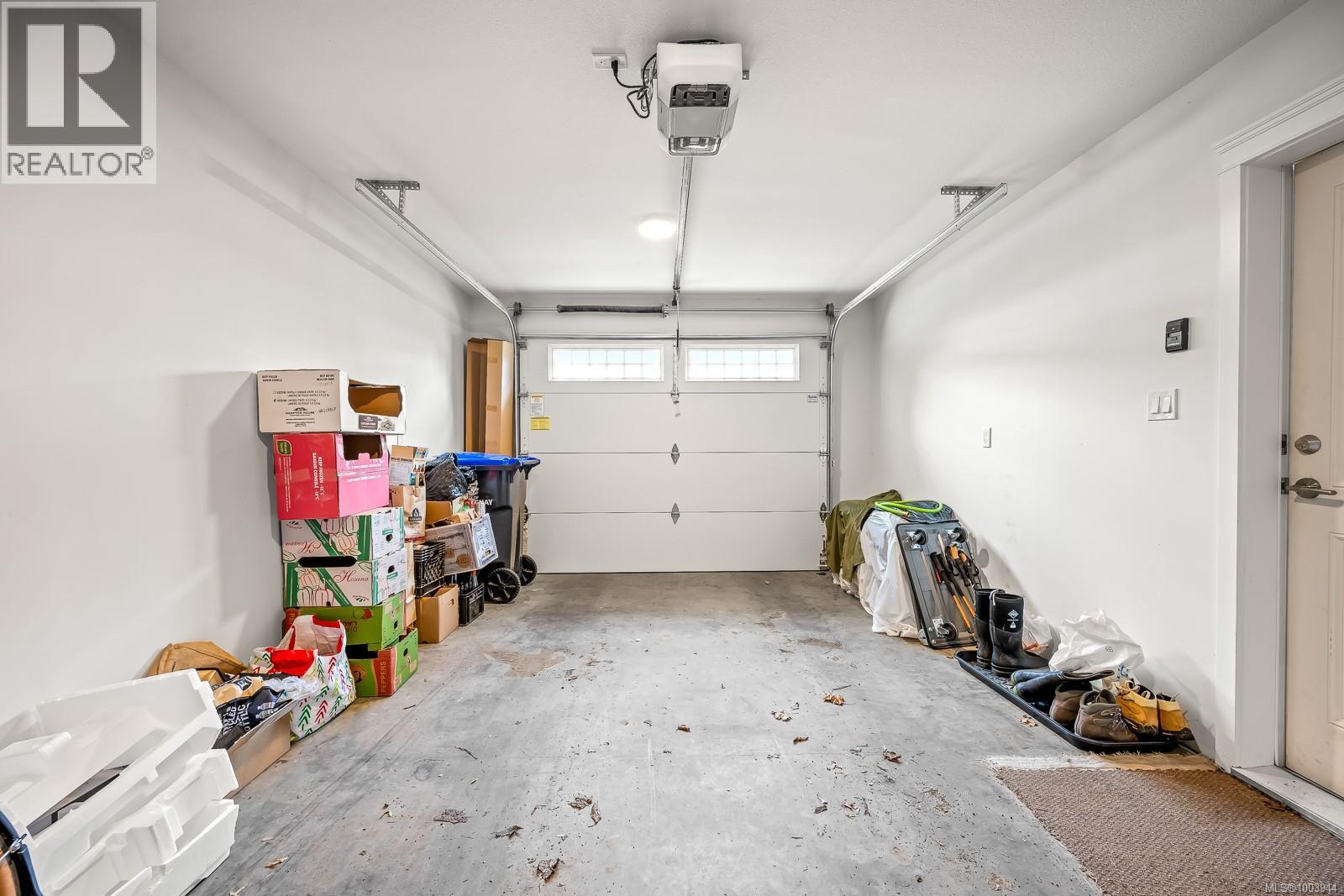 719 9TH ST - Image 20