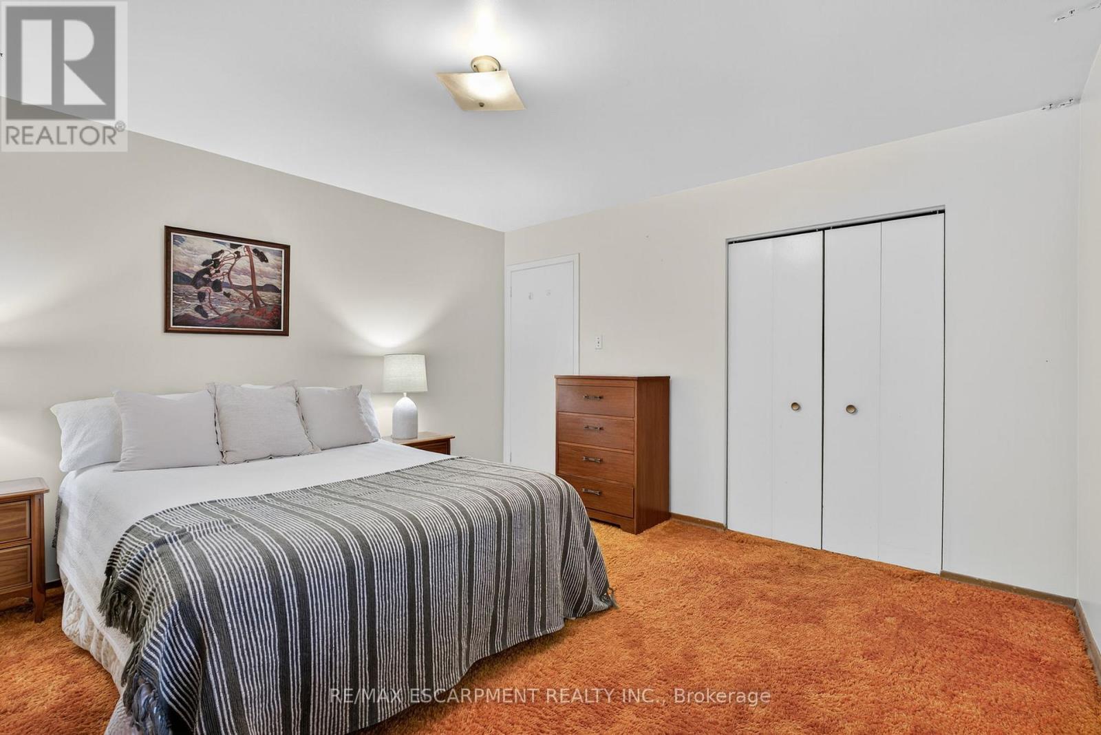 Photo 26 of 3084 Parkgate Crescent, Burlington ON