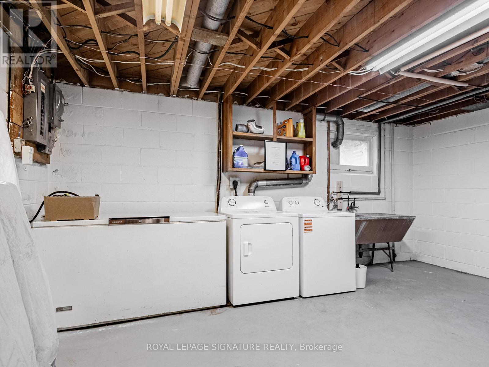 Photo 19 of 1447 Merrow Road, Mississauga ON