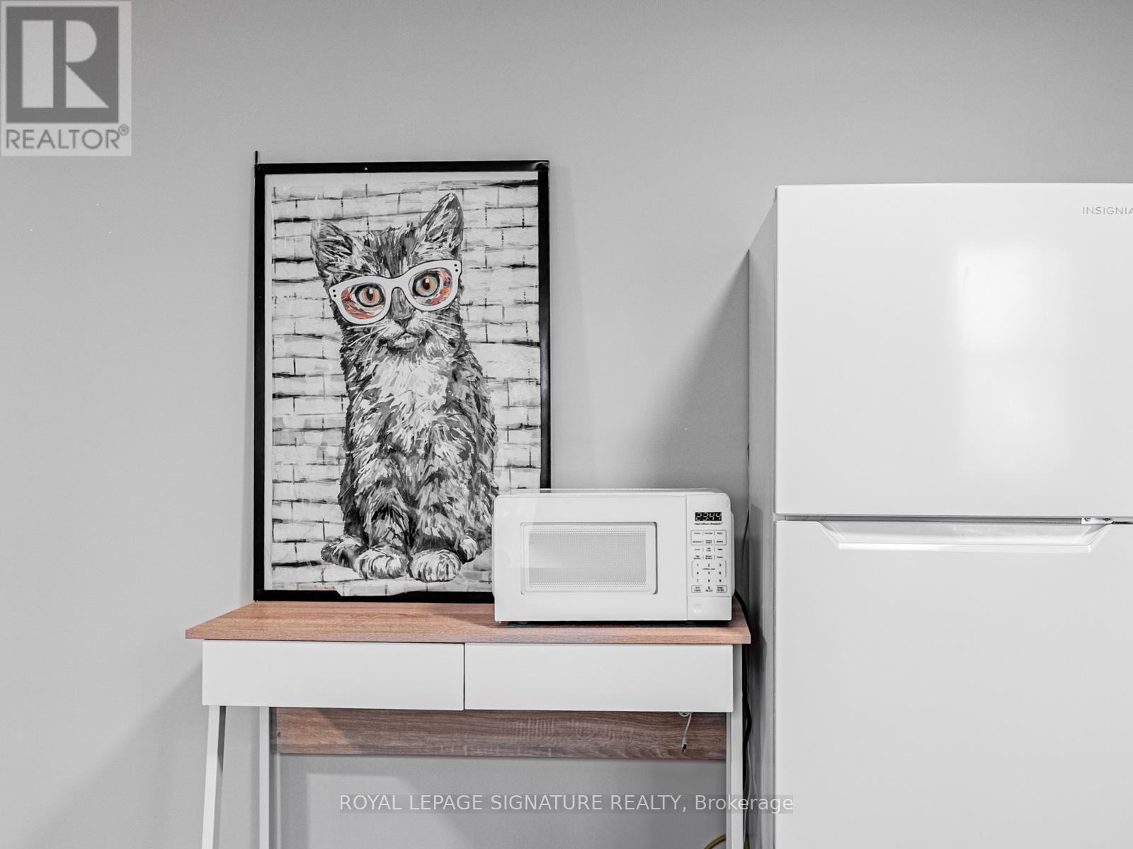Photo 7 of 1447 Merrow Road, Mississauga ON