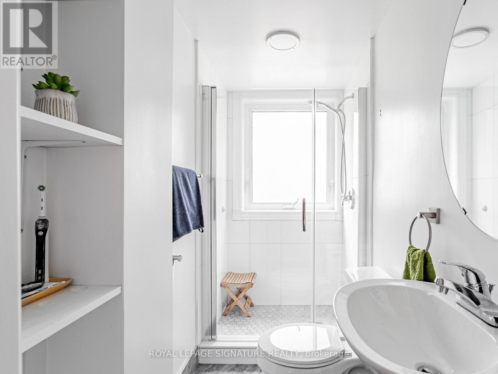 Photo 24 of 1447 Merrow Road, Mississauga ON