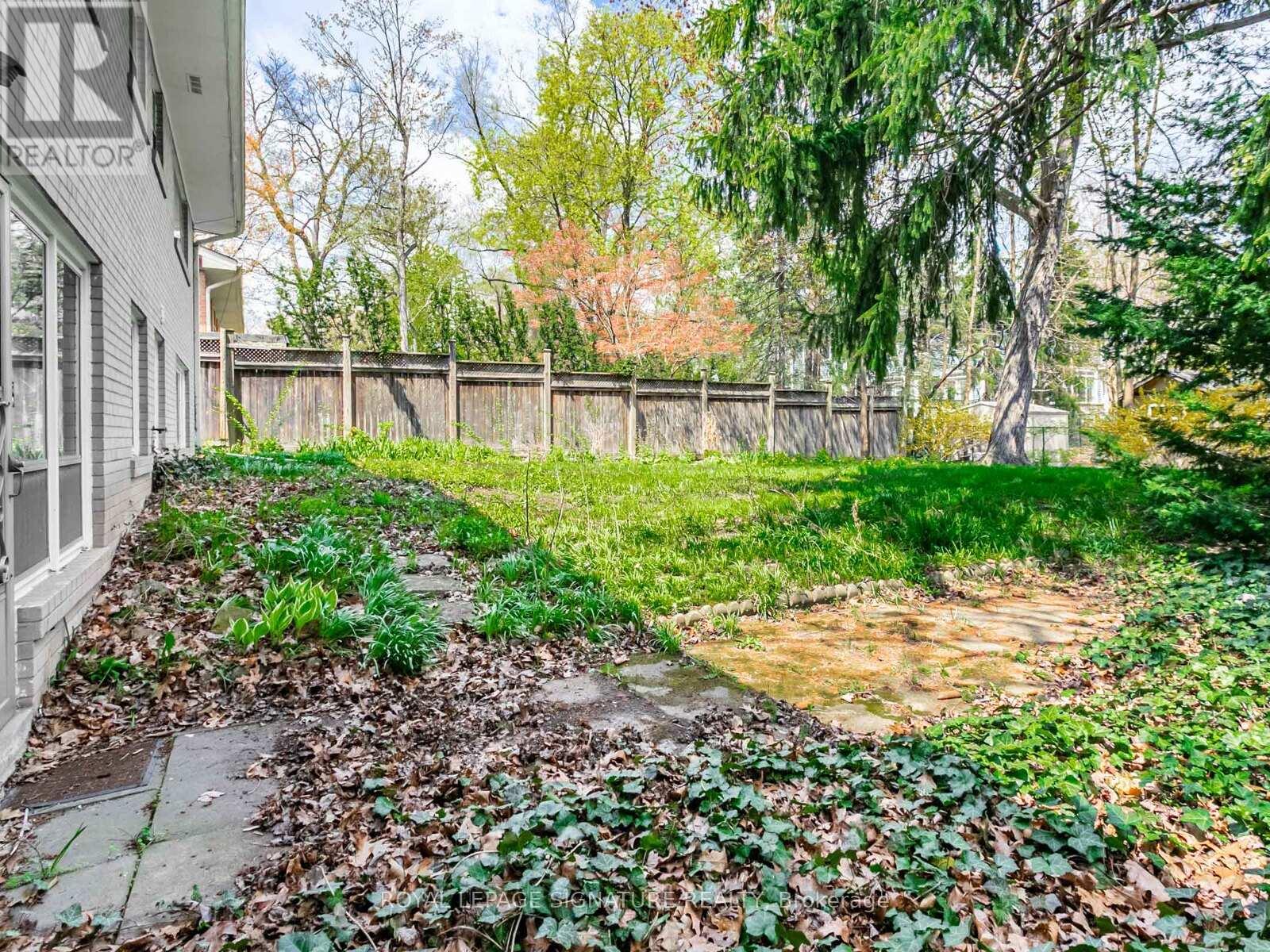 Photo 25 of 1447 Merrow Road, Mississauga ON
