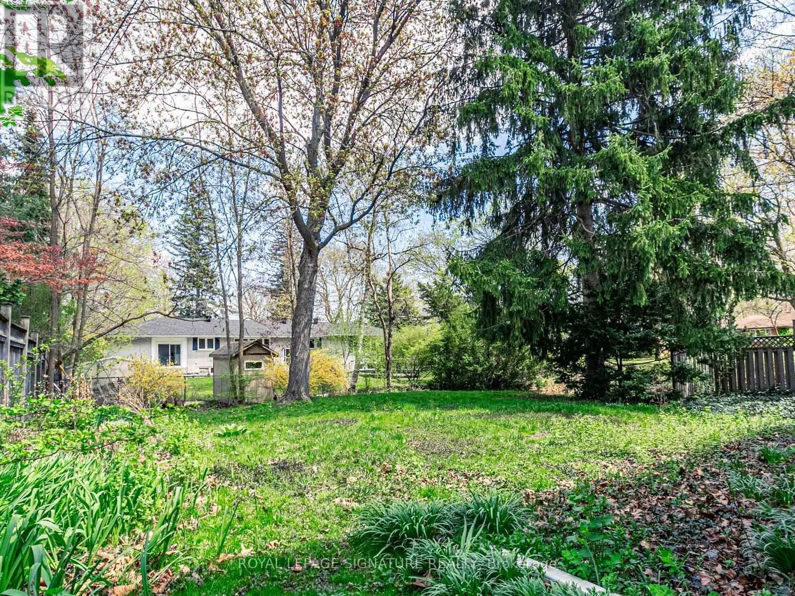 Photo 33 of 1447 Merrow Road, Mississauga ON