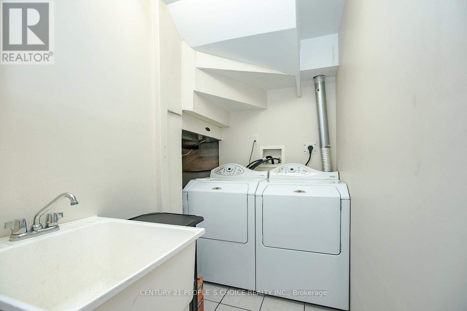 Photo 31 of 1 Lake Louise Drive, Brampton ON