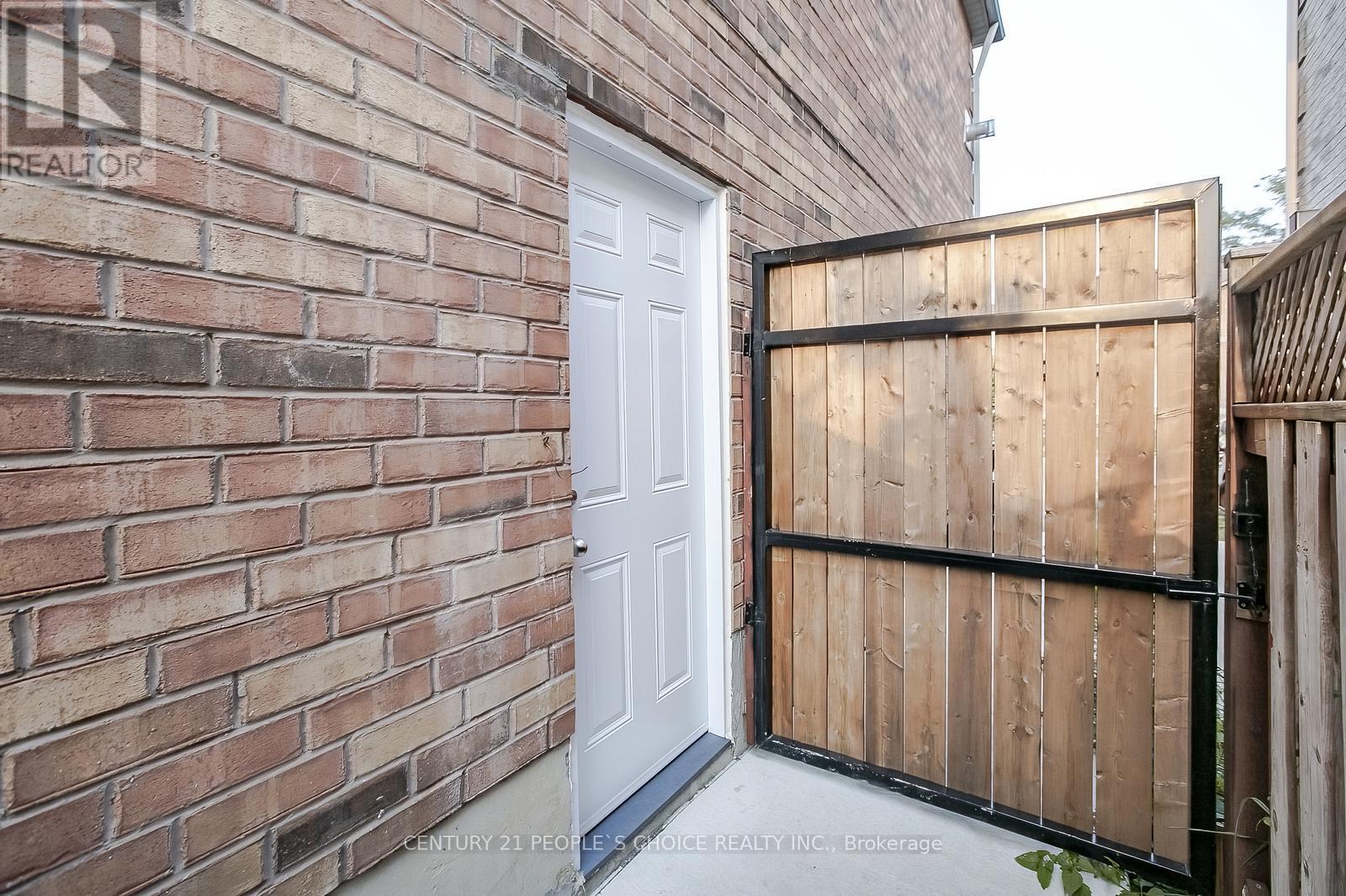 Photo 18 of 1 Lake Louise Drive, Brampton ON