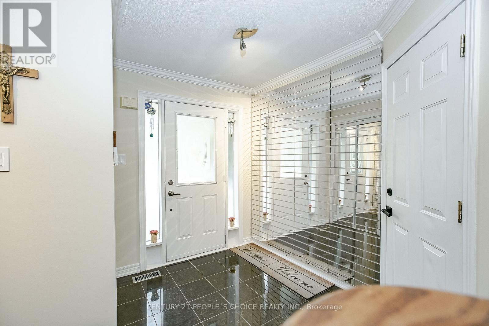 Photo 27 of 1 Lake Louise Drive, Brampton ON
