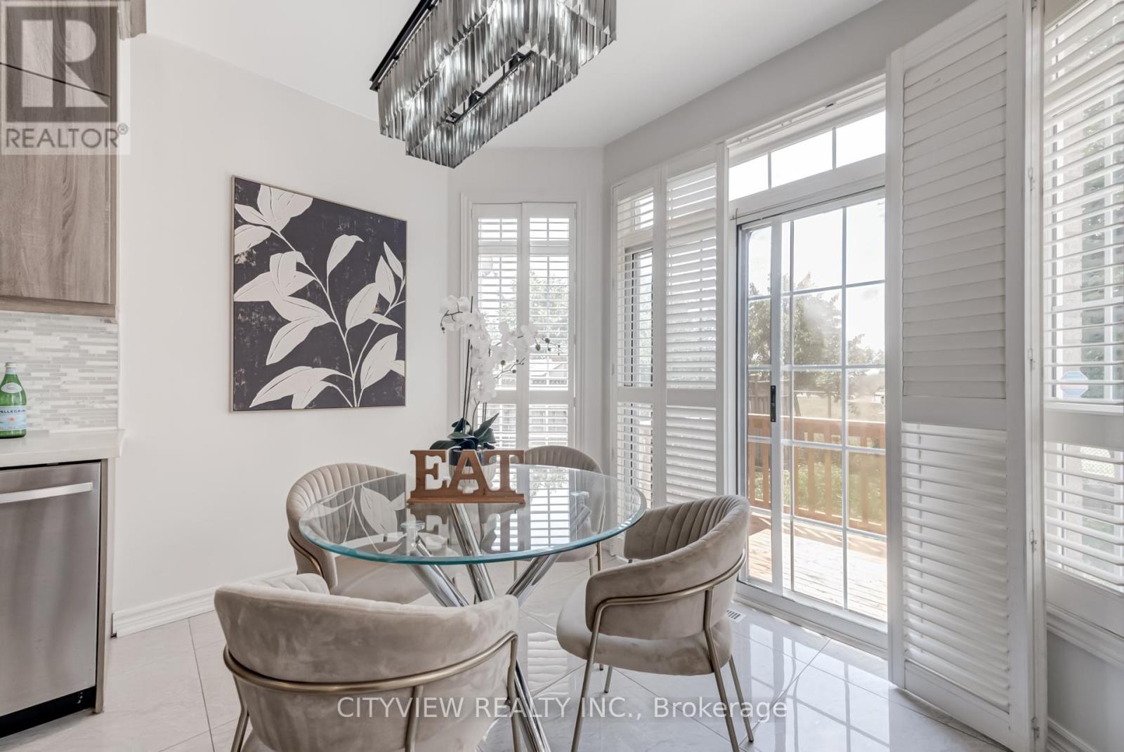 Photo 11 of 5842 Terrapark Trail, Mississauga ON