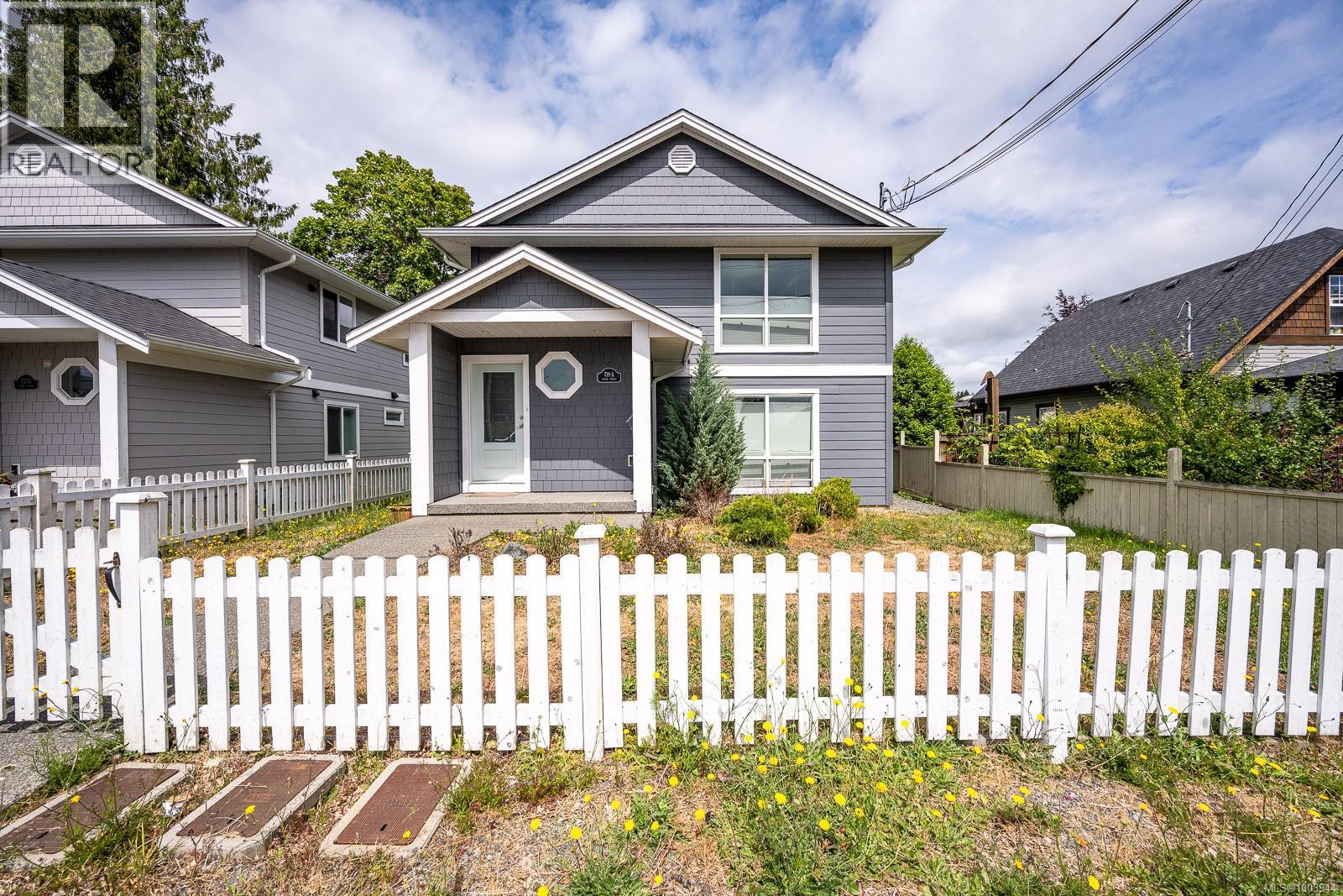 719 9TH ST - Image 2
