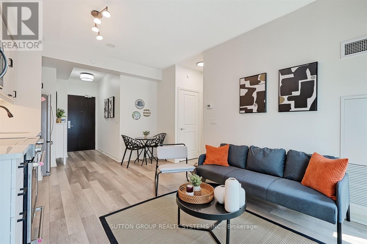 Photo 13 of 704 39 Annie Criag Drive, Toronto ON